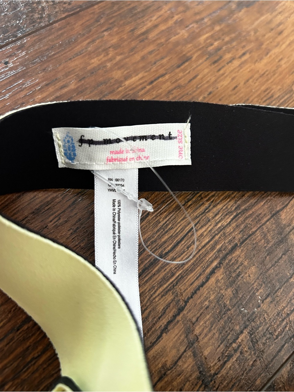 FP Movement yellow visor brand new - Picture 2 of 2